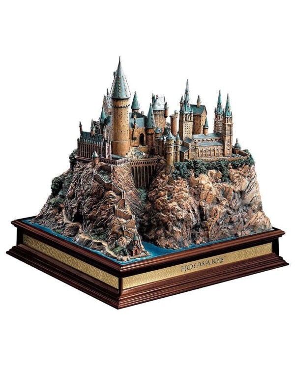 Figura diorama Hogwarts Harry Potter 33cm