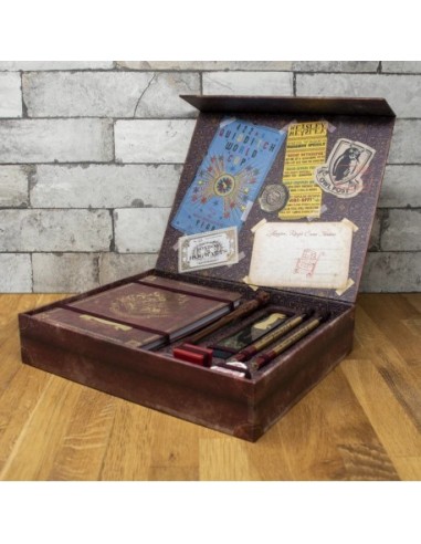 Set de Papelería Deluxe Harry Potter Hogwarts HARRY POTTER18,95 €18... Set de Papelería Deluxe Harry Potter Hogwarts HARRY POTTER18,95 €18...